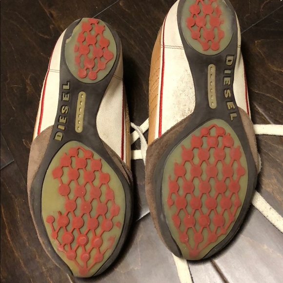 Shoes - Picture 2 of 8